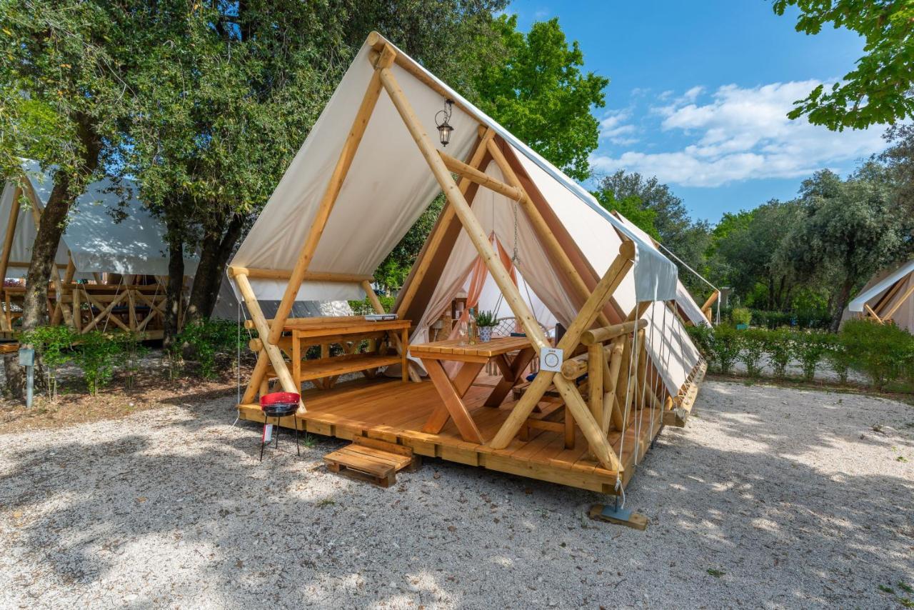 Eco glamping- FKK Nudist Camping Solaris Porec Esterno foto