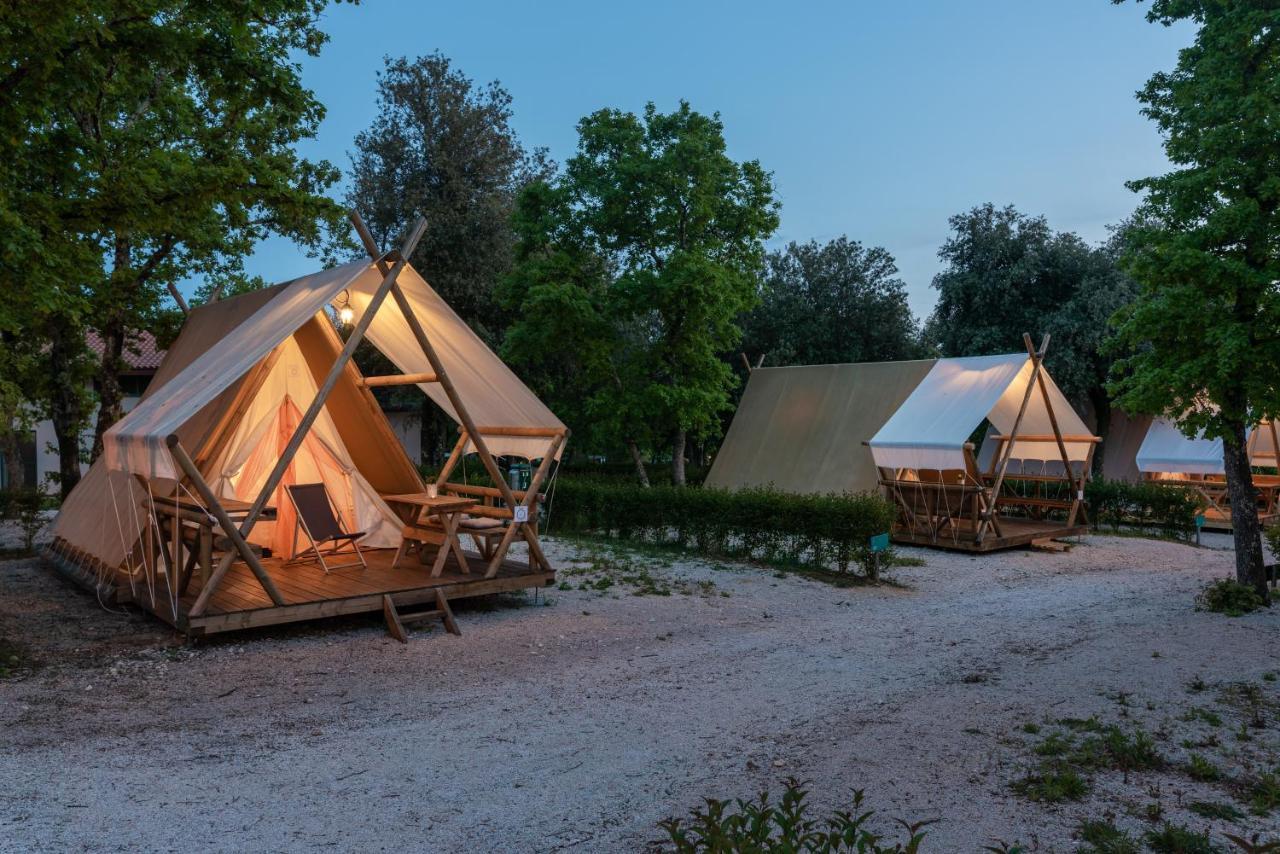 Eco glamping- FKK Nudist Camping Solaris Porec Esterno foto